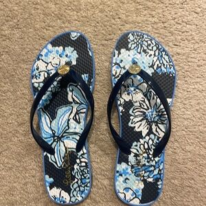 Lilly Pulitzer flip flops